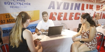 aydin-buyuksehir-belediyesinin-ataturk-kent-meydaninda-bulunan-tercih-tirina-yogun-ilgi-gosteriyor.jpg