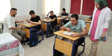baskan-altay-ozel-ogrencilerimiz-ozel-genc-komek-yaz-okulunda-yeteneklerini-kesfediyor.jpg