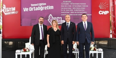 baskan-ozyigit-turkiyede-model-olan-projeyi-egitim-maratonunda-anlatti.jpg