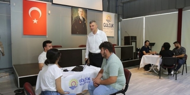 golcuk-belediyesi-yks-en-dogru-tercihi-yapmak-icin-karar-vermeye-calisan-universite-adaylarina-ucretsiz-tercih-danismanligi-verecek.jpg