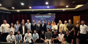 bein-akademi-mezunlari-sertifikalarini-aldi.jpg