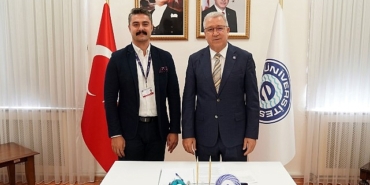 egeli-akademisyenden-online-sinavlarin-guvenligini-artiracak-yapak-zeka-projesi.jpg
