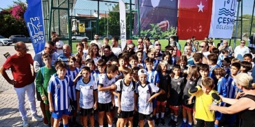 ilica-ahmet-keles-spor-tesisi-yeni-haliyle-cocuklarla-bulustu.jpg