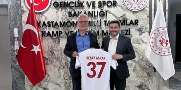thf-baskani-kilic-hentbolu-anadolunun-her-kosesine-tasiyoruz.jpg