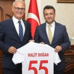 thf-baskani-kilic-hentbolu-turkiyenin-dort-bir-yanina-yaymayi-hedefliyoruz.jpg