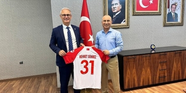 thf-baskani-ugur-kilic-hentbolun-gelisimi-icin-adana-ve-iskenderunda-temaslarda-bulundu.jpg