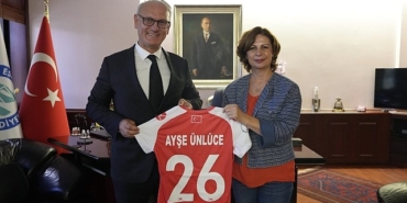 turkiye-hentbol-federasyonu-baskani-ugur-kilic-eskisehirde-hentbol-icin-onemli-temaslarda-bulundu.jpg