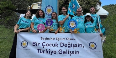 yuzuculer-tegvli-cocuklara-egitim-destegi-icin-yaristi.jpg