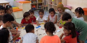 acev-yeni-egitim-ogretim-yilinda-erken-cocukluk-egitiminin-onemine-dikkat-cekti.jpg
