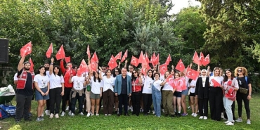 antalya-buyuksehirden-universite-ogrencileri-egitim-destegi.jpg