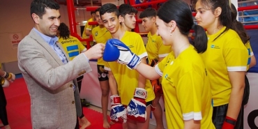 avcilarda-cocuklar-yaz-kis-demeden-sporla-bulusuyor.jpg