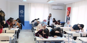 aydin-buyuksehir-belediyesi-genclerin-egitimine-destek-oluyor-cerci-oglu-oncu-oldu-gencler-universiteli-oldu.jpg