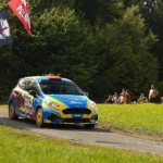 basarili-rallici-mutlulugunu-baskan-aydinla-paylasti.jpg