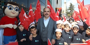baskan-altay-ogrencileri-bilgehanelere-kayit-yaptirmaya-davet-etti.jpg