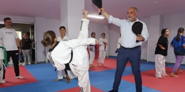 canik-belediyesi-cocuklari-sporla-bulusturuyor.jpg