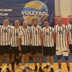 eu-voleybol-takimi-kamu-spor-oyunlari-2024-turnuvasinda-yari-finale-yukseldi.jpg