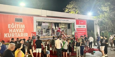 karsiyaka-belediyesinden-fuar-ziyaretcilerine-deprem-egitimi.jpg