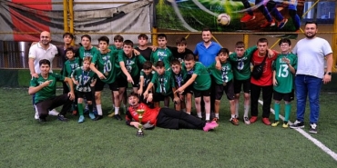 konya-buyuksehir-yaz-spor-okullarinda-futbol-ve-voleybol-turnuvalarinin-finalleri-yapildi.jpg