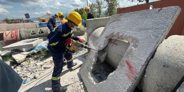 ulasimpark-personeline-kurtarma-ve-yangin-egitimi.jpg