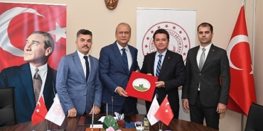 universiteye-hazirlanan-ogrencilere-osmangazi-destegi.jpg