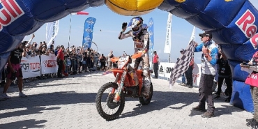 sea-to-sky-enduro-motosiklet-yarislari-sona-erdi.jpg