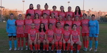 dardanel-kadin-futbol-takiminin-2024-2025-sezonu-rakipleri-belli-oldu.jpg
