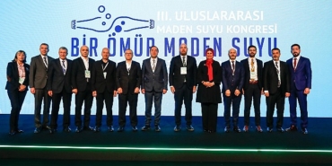 masuder-onculugunde-duzenlenen-3-uluslararasi-maden-suyu-kongresinde-ilk-gun-sona-erdi.jpg