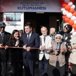 torbalida-ataturk-cocuklari-kutuphanesi-acildi.jpg