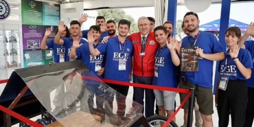 egeli-gencler-yenilikci-projeleri-ile-gelecegin-teknolojilerini-sekillendirecekler.jpg