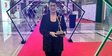 longines-ace-of-m-i-c-e-awards-en-iyi-halkla-iliskiler-etkinligi-kategorisinde-odul-kazandi.jpg