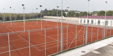 buyuksehir-kocaelinin-en-kapsamli-tenis-merkezini-tamamladi-tenis-tutkunlari-icin-essiz-bir-tesis.jpg
