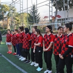 guzelbahce-belediyesi-kiz-futbol-takimindan-iddiali-baslangic.jpg