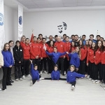 ege-universitesi-spor-kulubu-sualti-ragbisi-takimlari-basarilari-ile-goz-kamastirdi.jpg