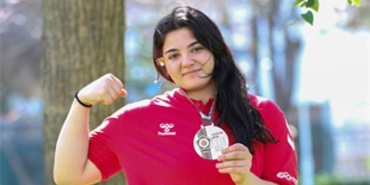 henuz-17-yasinda-ama-basarilariyla-zirvede-semanin-hedefi-olimpiyat-madalyasi.jpg