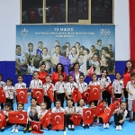 karabaglar-belediyesi-spor-okulu-ogrencileri-19-mayis-spor-senliginde-bulustu.jpg