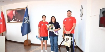 aydin-buyuksehir-belediyesi-ataturk-spor-kompleksinde-gerceklestirilen-egitimler-ile-milli-takima-girdi.jpg