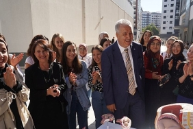 ege-universitesi-tusebten-en-cok-proje-destegi-alan-uc-universiteden-biri-oldu.jpg