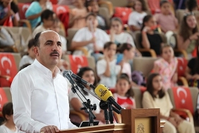 baskan-altay-genc-komek-gonullere-dokunan-buyuk-bir-egitim-seferberligidir.jpg