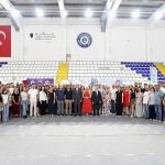 ege-universitesi-17-tercih-gunleri-basariyla-tamamlandi.jpg