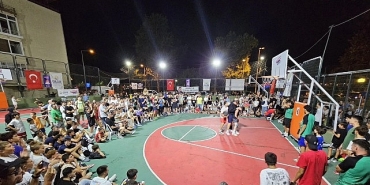 rekor-katilimli-sokak-basketbolu-turnuvasi-sona-erdi.jpg