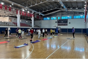 bakirkoylu-kadinlar-gune-sporla-basliyor.jpg