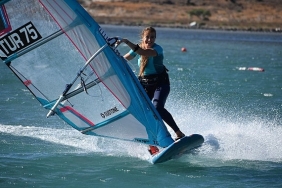 ruzgar-ekimde-alacatidan-esecek-windfest-basliyor.jpg