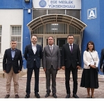 ege-meslek-yuksekokulunda-universite-sanayi-is-birligi-toplantisi-gerceklestirildi.jpg