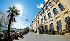 kadir-has-universitesi-dunyanin-en-iyi-800-universitesi-arasinda.jpg