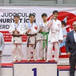 minik-sporcular-cumhuriyet-icin-ter-doktu.jpg