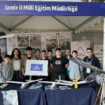 izmirli-ogrenciler-tubitak-5-kutup-senliginde-bilimle-bulustu.jpg