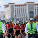 ankara-rize-gunlerinde-pedallar-hareketli-yasam-icin-cevrildi.jpg