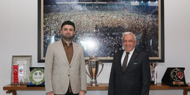 baskan-sadi-ozdemirden-bursaspora-tebrik-ziyareti.jpg