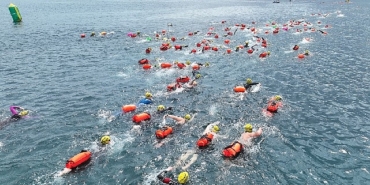 buyuksehir-belediyesi-x-waters-antalyaya-ikinci-kez-ev-sahipligi-yapti.jpg