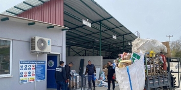 kandirada-atiklar-ekonomiye-donusuyor.jpg